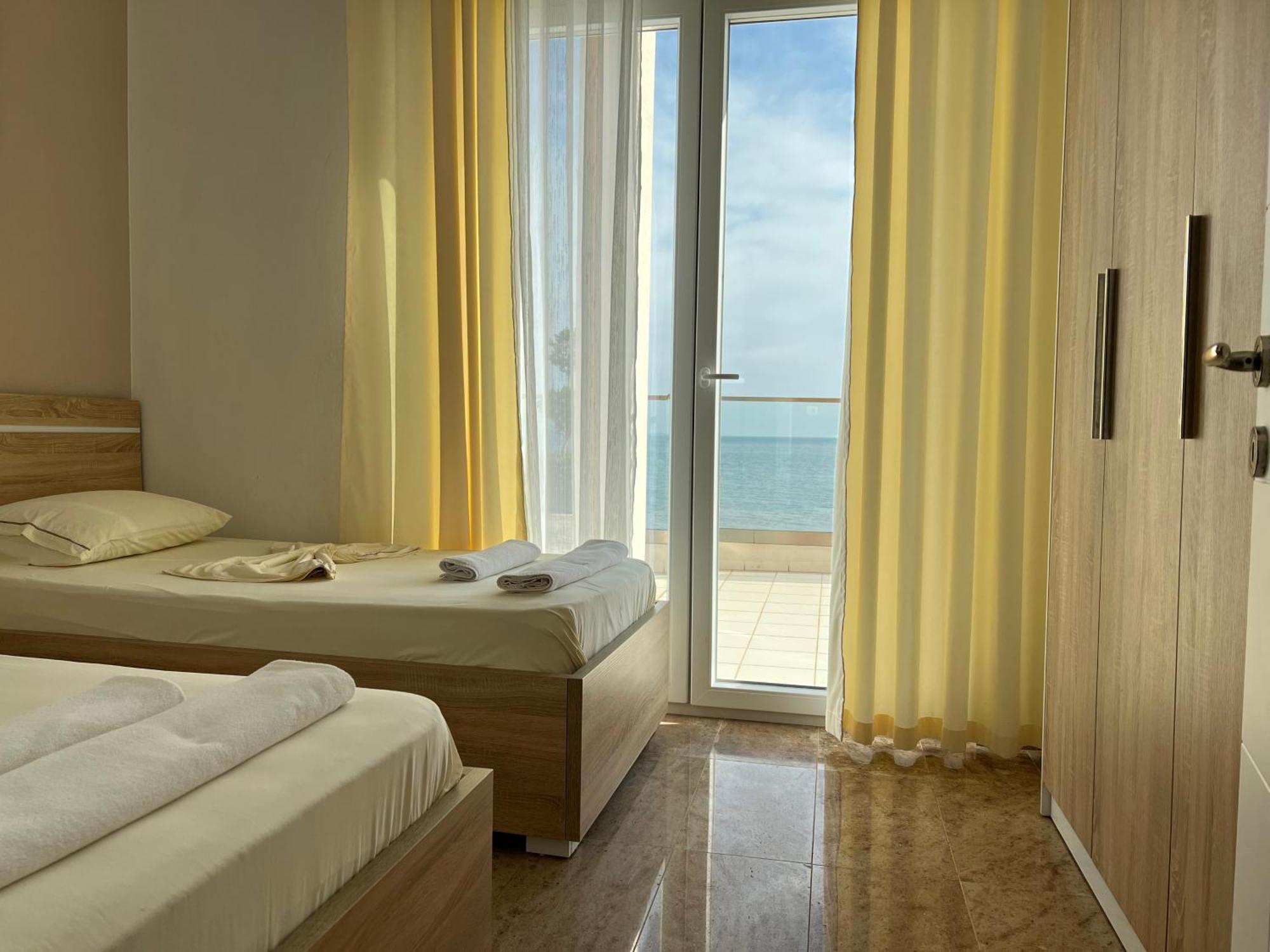 Elvin Deluxe Apartment เวลิโปเยอ ภายนอก รูปภาพ