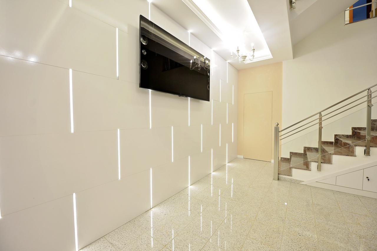 Elvin Deluxe Apartment เวลิโปเยอ ภายนอก รูปภาพ